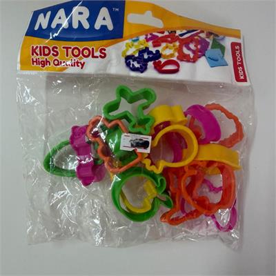 מארז חותכנים בצורות שונות לילדים חותכן סירה חותכן מטוס חותכן תפוח ועוד